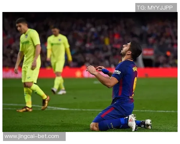 意甲激战巴萨与巴黎圣日耳曼平局点球大战引发全场热潮解析