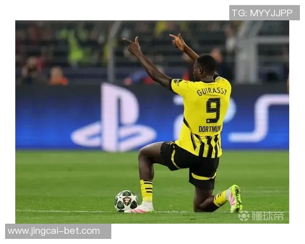 德甲精彩对决巴萨逆转尤文图斯帽子戏法点燃全场激情