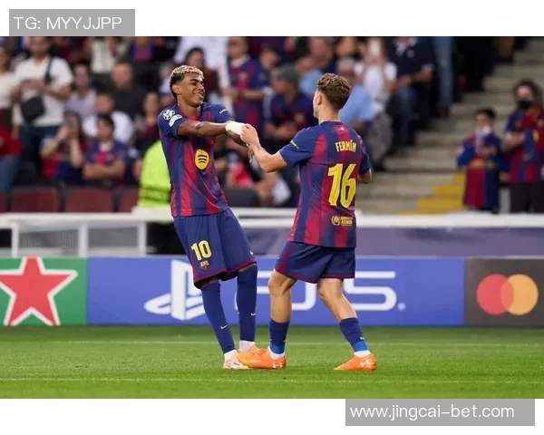 意甲激战曼联与巴萨战成平局帽子戏法点燃全场激情与转会传闻交织