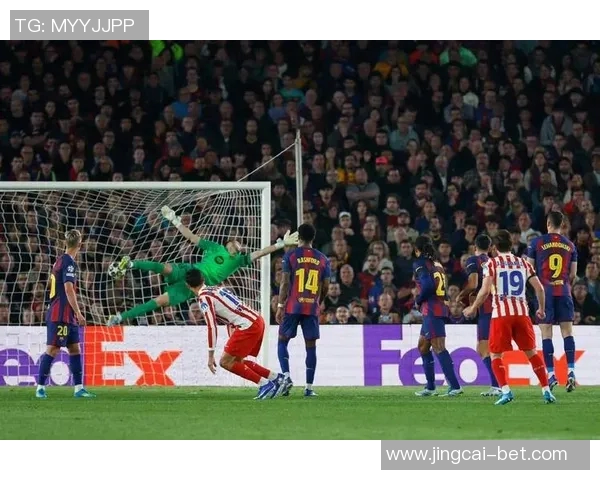 世界杯波尔图逆转马竞红牌争议引发全场热议十大精彩进球回顾